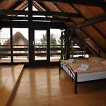 Inn Charlie Kovač